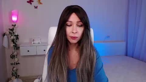 Snapshot of wendifoster chatting on February 2025 05:09:02 PM Wendi Foster online show from February 2025 05:09:02 PM