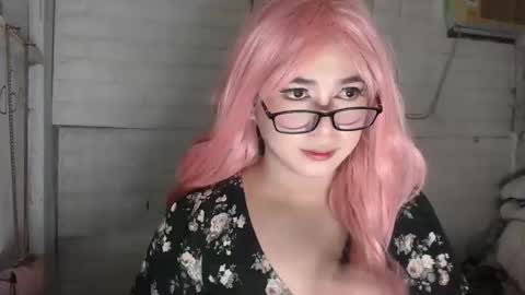 Snapshot of weremeanttobe chatting on September 2025 07:29:01 PM andrew online show from September 2025 07:29:01 PM