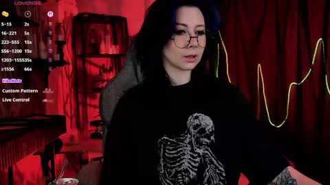 little girl who is always rightLisa online show from April 2026 01:10:02 AM