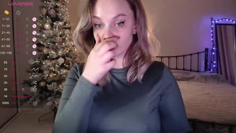 Lana online show from December 2024 06:03:02 PM