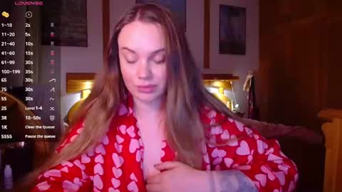 Lana online show from July 2026 08:52:01 PM