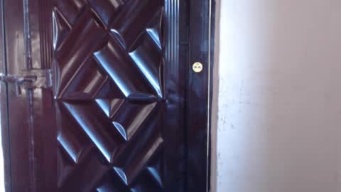 Bella online show from October 2025 09:00:01 AM