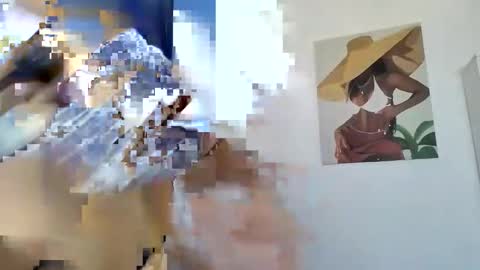 Rozie online show from January 2026 01:37:02 PM