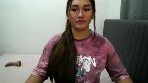 jess online show from October 2025 05:24:02 PM