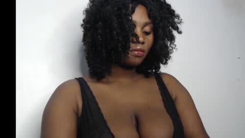 wetmypussy02 online show from September 2025 12:32:01 PM