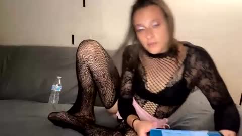 wetpanties_foryou online show from June 2026 08:13:01 AM