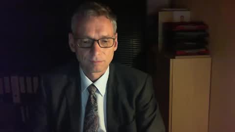 Franz online show from March 2025 05:46:01 PM