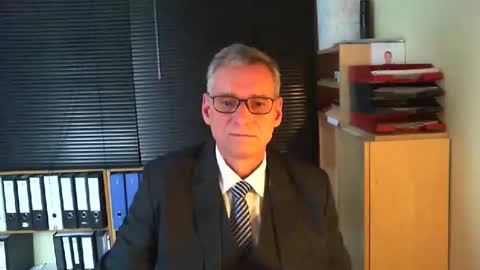 Franz online show from October 2025 01:01:02 PM