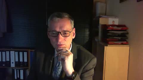 Franz online show from December 2025 08:54:01 AM