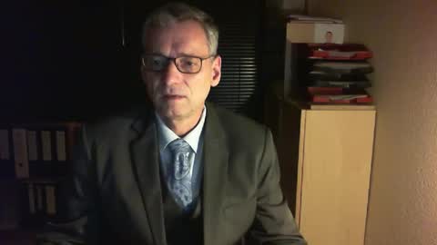Franz online show from December 2025 03:53:01 PM