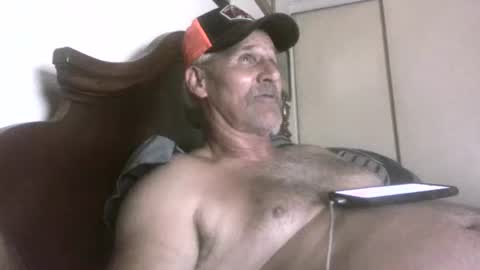 wheenidude online show from May 2026 05:32:02 PM