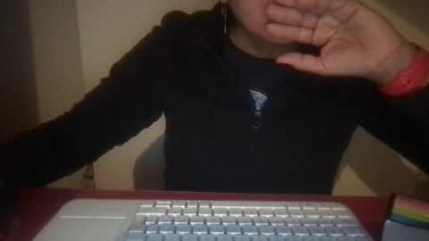 Mel online show from October 2025 04:40:02 PM