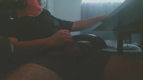 white_iverson online show from February 2025 09:18:01 PM