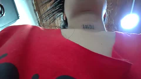 Snapshot of white_sexy_ chatting on October 2025 10:59:02 AM white_sexy_ online show from October 2025 10:59:02 AM