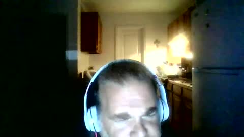 Snapshot of whiteboyguidx chatting on October 2025 01:39:01 AM Tony Floyd online show from October 2025 01:39:01 AM