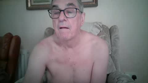 whitebriefs009 online show from December 2025 09:38:01 AM