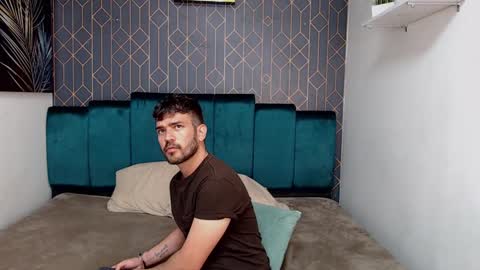 Dylan white online show from February 2025 11:44:01 PM