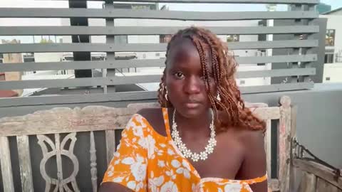 whitenightandqueen online show from January 2026 06:13:02 PM