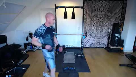 whiterabbit_86 online show from November 2025 02:08:01 PM