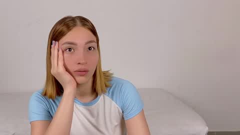 WhiteSun online show from April 2026 12:41:01 PM