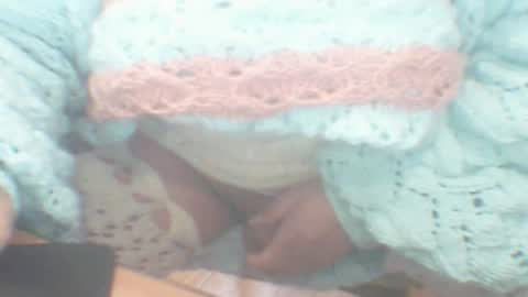 Snapshot of whitesweater chatting on December 2024 10:43:01 AM whitesweater online show from December 2024 10:43:01 AM