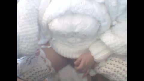 Snapshot of whitesweater chatting on March 2025 10:09:01 AM whitesweater online show from March 2025 10:09:01 AM