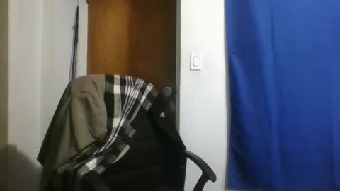 whiteyrm online show from February 2025 02:08:01 PM