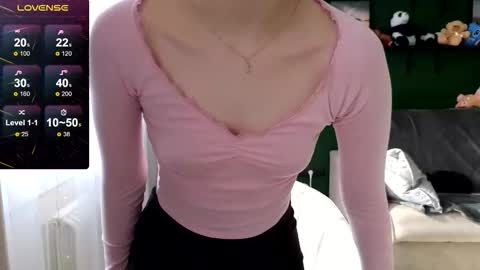 Snapshot of whitney311_ chatting on February 2026 07:18:02 AM whitney311_ online show from February 2026 07:18:02 AM