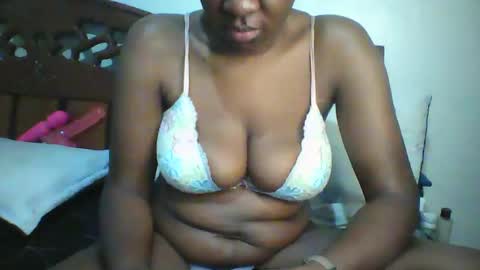 Snapshot of whitney_ly chatting on June 2026 10:14:02 AM whitney_ly online show from June 2026 10:14:02 AM