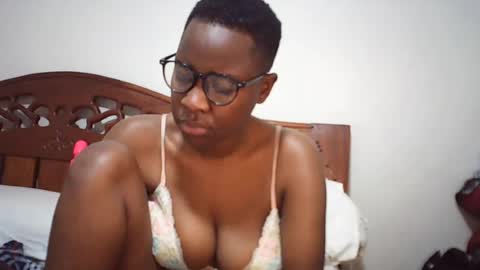 Snapshot of whitney_ly chatting on July 2026 08:21:01 AM whitney_ly online show from July 2026 08:21:01 AM
