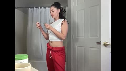 iamwhitneyoc online show from January 2025 07:32:01 PM