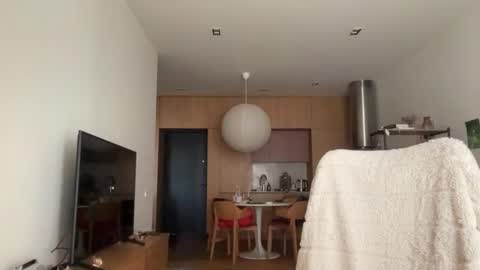 Alisa online show from March 2026 07:44:01 AM