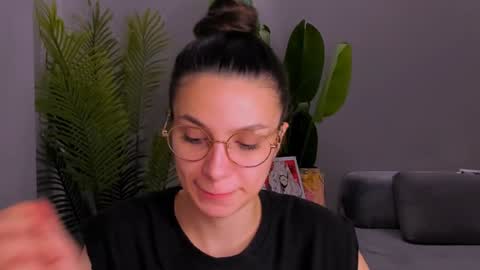 whoislulu online show from January 2025 10:29:02 PM