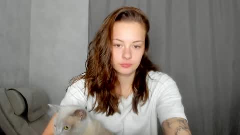 Veronica online show from April 2026 06:42:02 PM