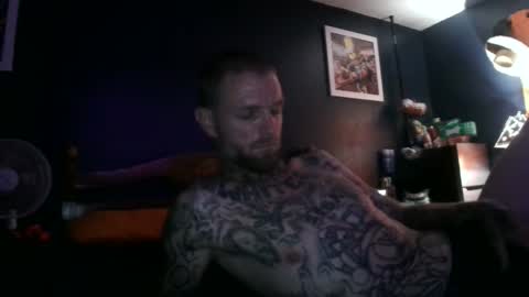 whyteboi8989 online show from September 2025 03:08:02 AM