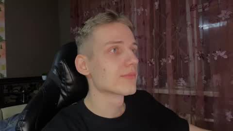 wiiinkyyy online show from December 2025 05:43:02 PM