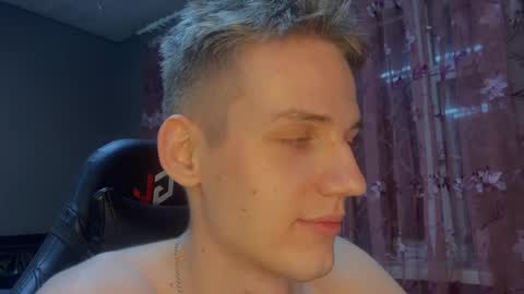 wiiinkyyy online show from December 2025 06:26:01 PM