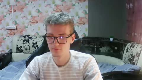 wiiinkyyy online show from December 2025 02:03:01 PM