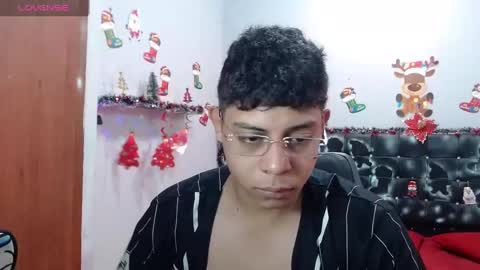 Snapshot of wiilliam_20 chatting on December 2024 12:44:01 PM wiilliam online show from December 2024 12:44:01 PM