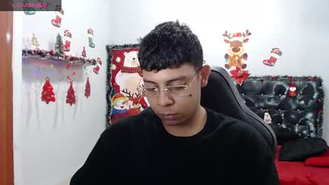 Snapshot of wiilliam_20 chatting on January 2025 01:51:01 PM wiilliam online show from January 2025 01:51:01 PM