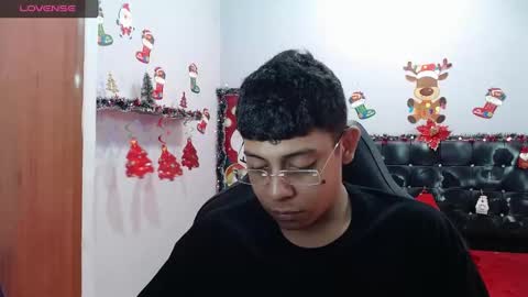 Snapshot of wiilliam_20 chatting on January 2025 04:56:02 PM wiilliam online show from January 2025 04:56:02 PM