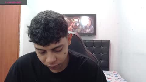 Snapshot of wiilliam_20 chatting on February 2025 11:43:02 AM wiilliam online show from February 2025 11:43:02 AM