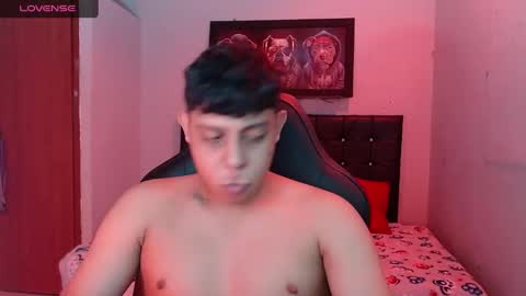 Snapshot of wiilliam_20 chatting on February 2025 03:05:01 PM wiilliam online show from February 2025 03:05:01 PM