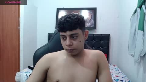 Snapshot of wiilliam_20 chatting on February 2025 03:06:01 PM wiilliam online show from February 2025 03:06:01 PM