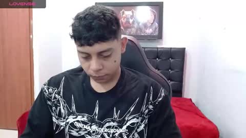 Snapshot of wiilliam_20 chatting on February 2025 11:41:02 AM wiilliam online show from February 2025 11:41:02 AM