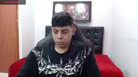 Snapshot of wiilliam_20 chatting on February 2025 06:54:02 PM wiilliam online show from February 2025 06:54:02 PM