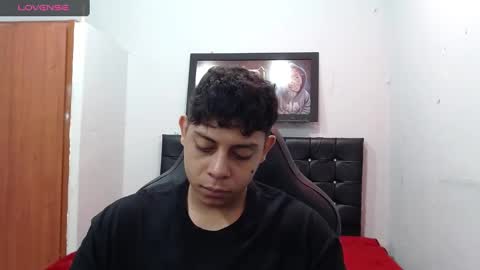 Snapshot of wiilliam_20 chatting on March 2025 02:04:02 PM wiilliam online show from March 2025 02:04:02 PM