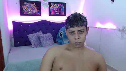 Snapshot of wiilliam_20 chatting on February 2026 08:40:02 AM wiilliam online show from February 2026 08:40:02 AM