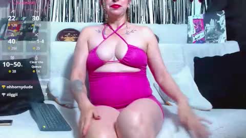 Snapshot of wiktoriabrown69 chatting on April 2026 11:13:02 PM VICTORIA online show from April 2026 11:13:02 PM