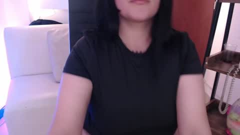 wild_raven69 online show from June 2026 07:16:02 PM